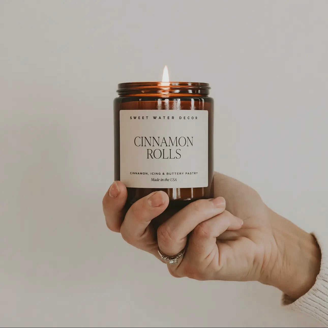 Cinnamon Rolls 9oz Soy Candle