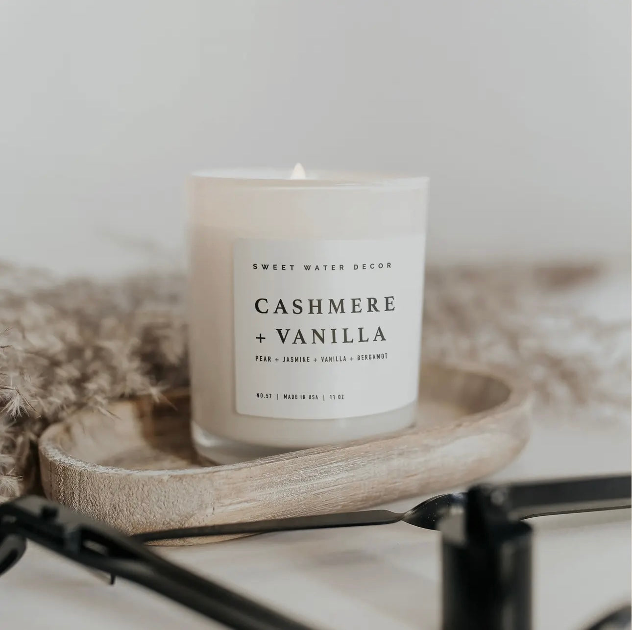 Cashmere + Vanilla 11 oz Soy Candle